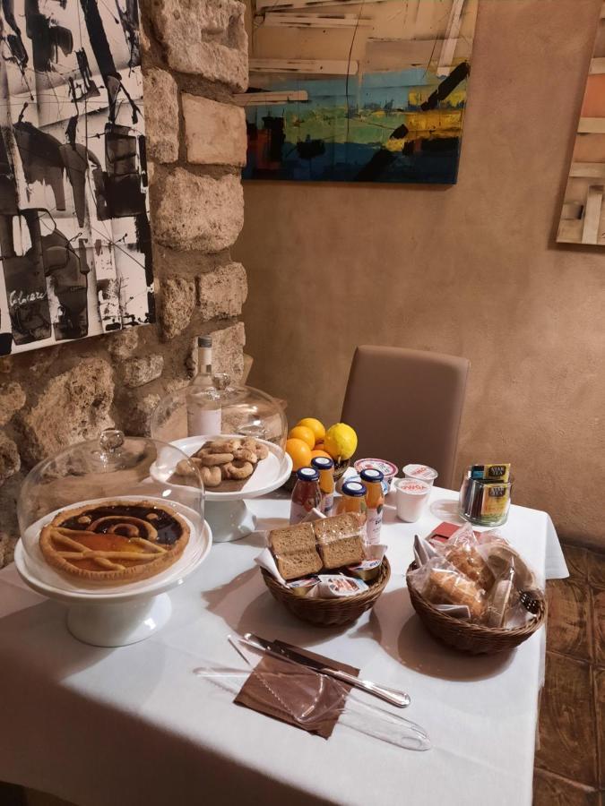 Affittacamere La Piazzetta Anagni Buitenkant foto