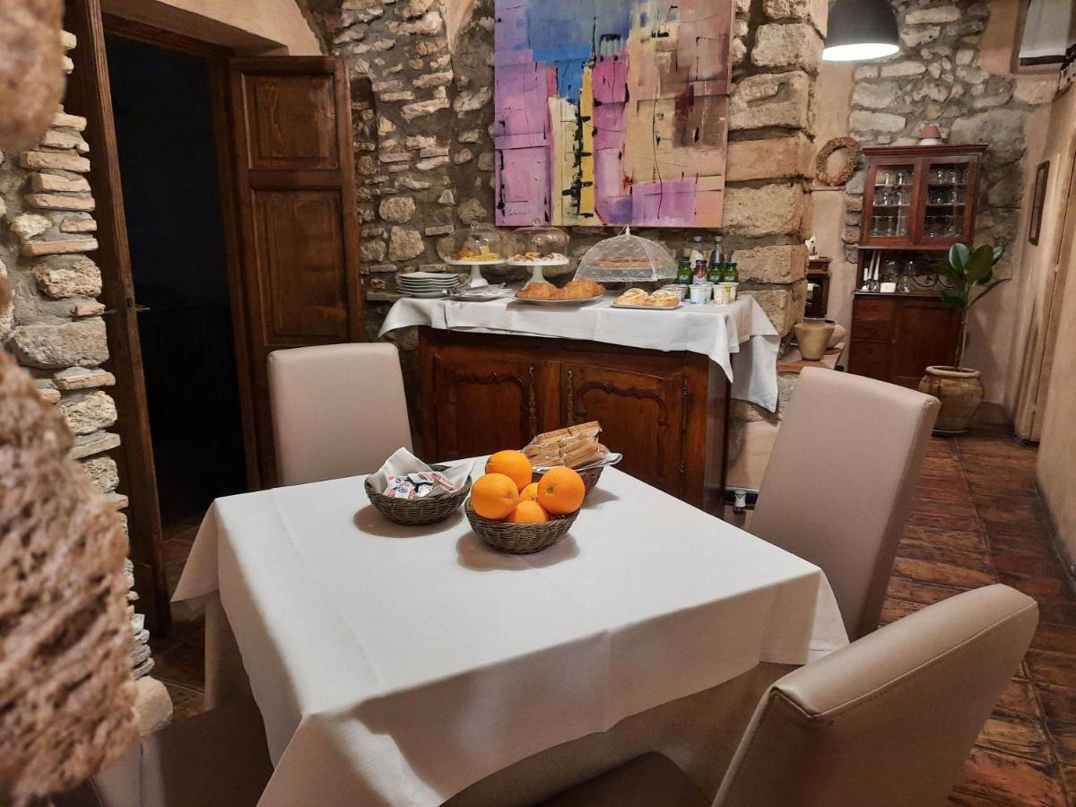 Affittacamere La Piazzetta Anagni Buitenkant foto