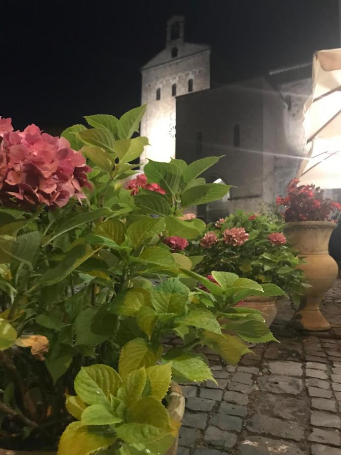 Affittacamere La Piazzetta Anagni Buitenkant foto